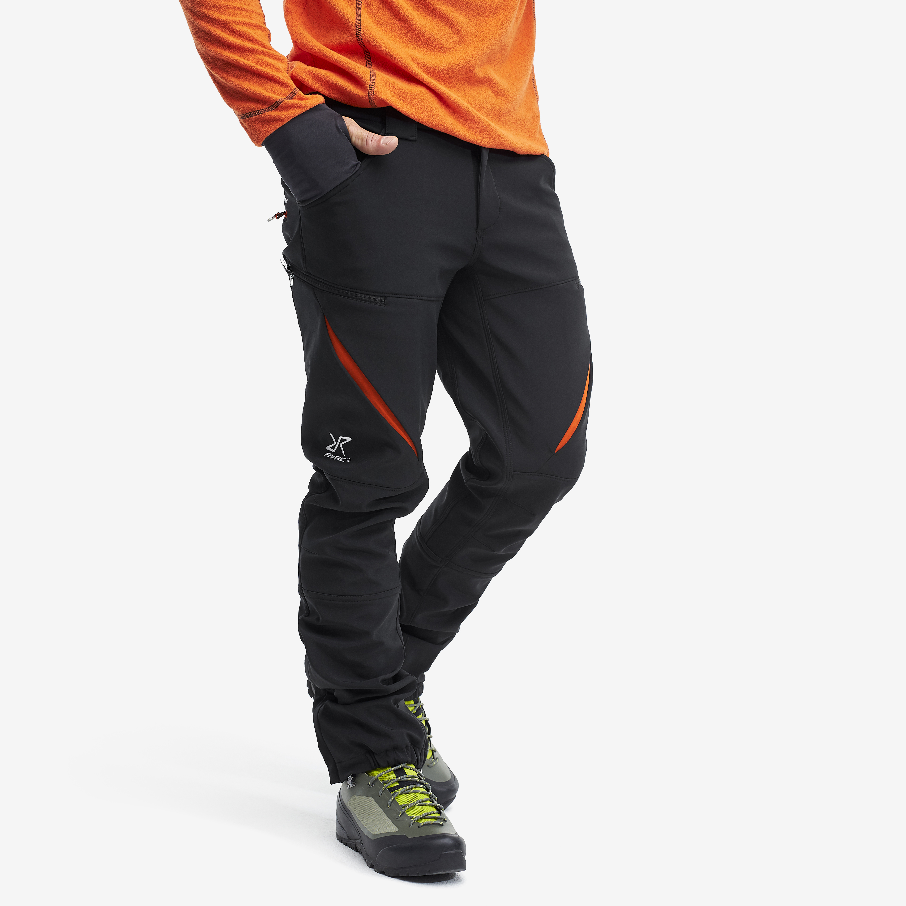 Vali värv Black/Orange.